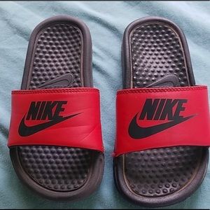 Nike Slides- boys